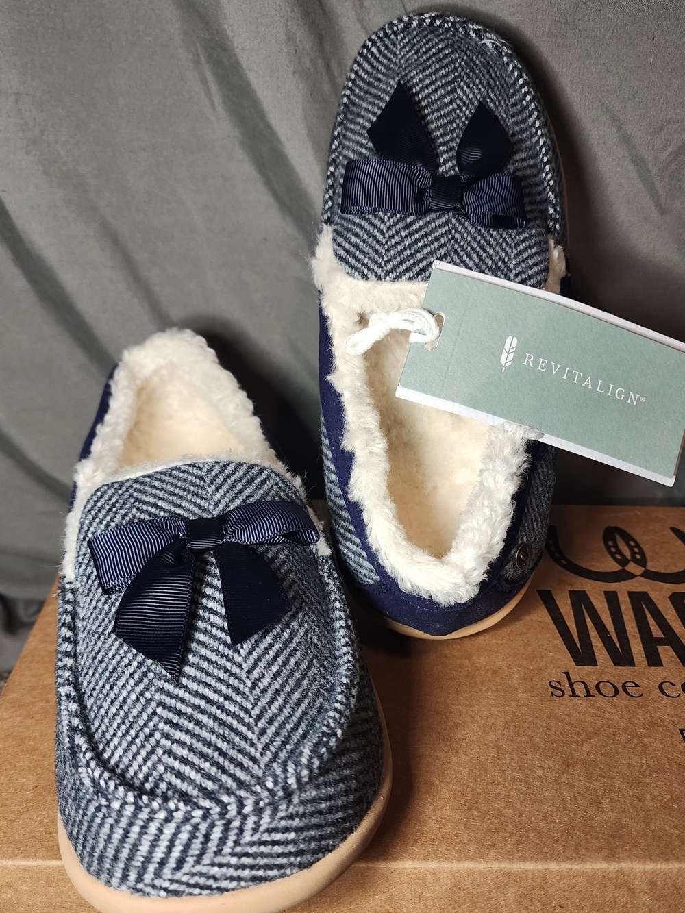 WACO- Womens Navy Herringbone Bow Moccasin